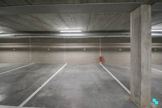 Deze ondergrondse autostaanplaatsen zijn gelegen in de eerste fase van project Blauwpoorte. Deze residentie is rustig en groen gelegen aan het...