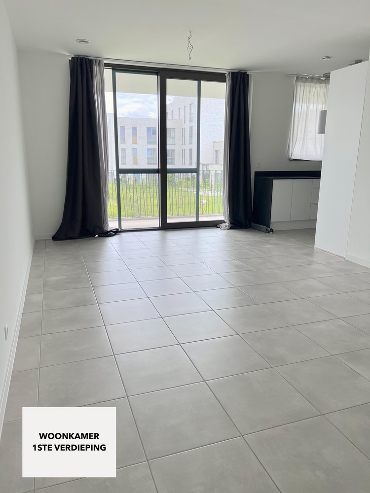 Instapklaar nieuwbouwapp met 2 SLPK's, parking & ruim terras - foto 4