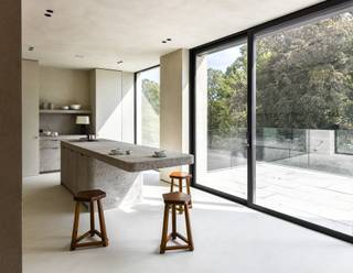 Een zeldzaam gegeven. Nieuw penthouse van wel 321 m2, volledig naar de hand van gerenommeerd architect Nicolas Schuybroeck Architects. Dat op...