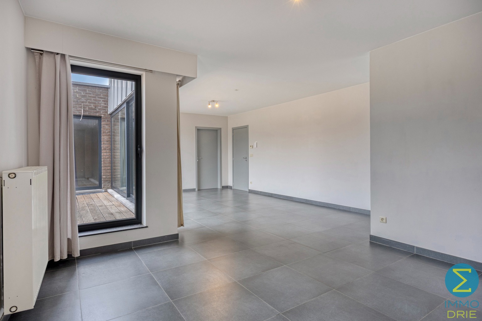 Ruim appartement met 2 slaapkamers en garagebox te Dessel - foto 4