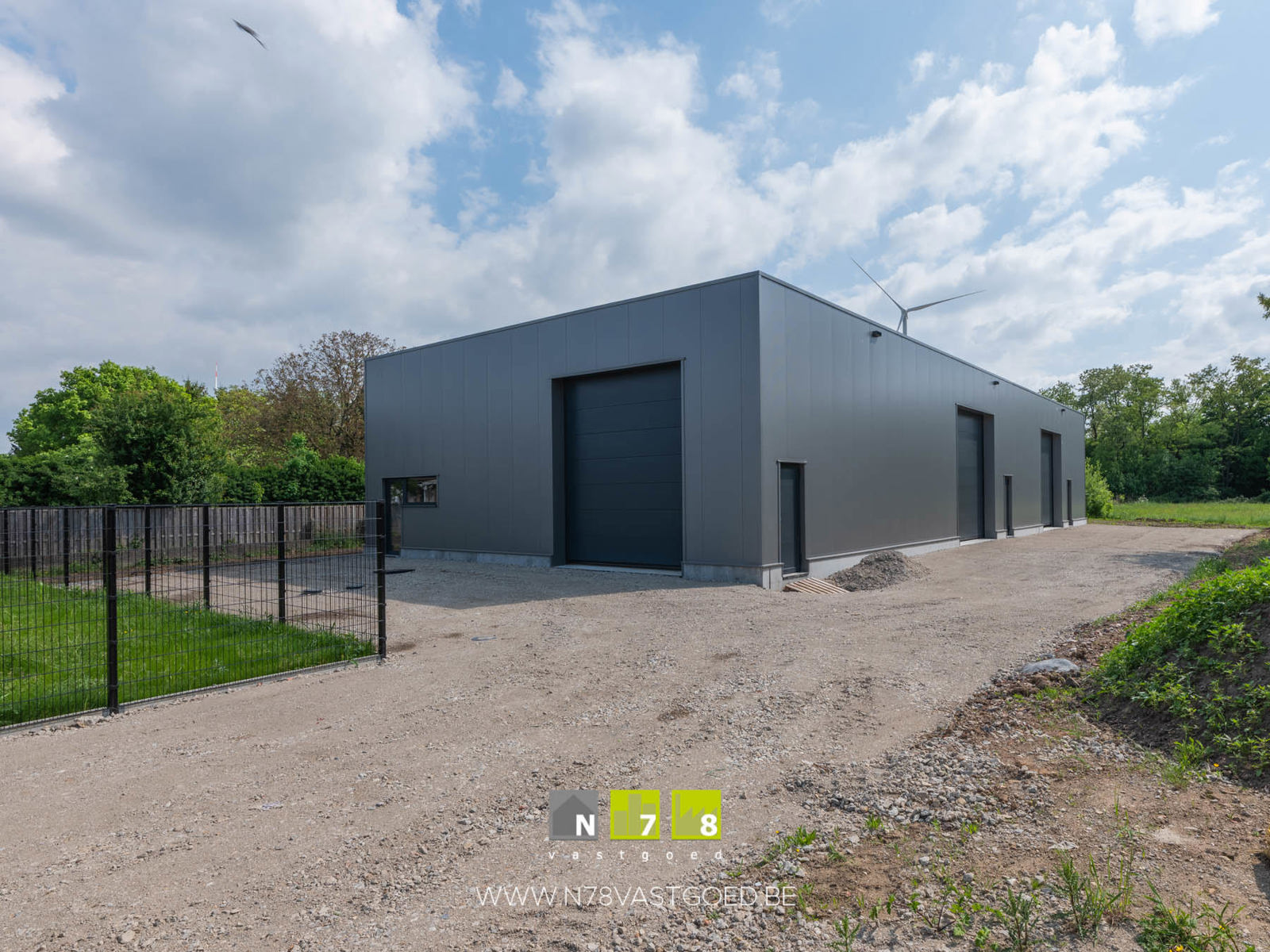 Commercieel te koop in Maasmechelen - foto 1