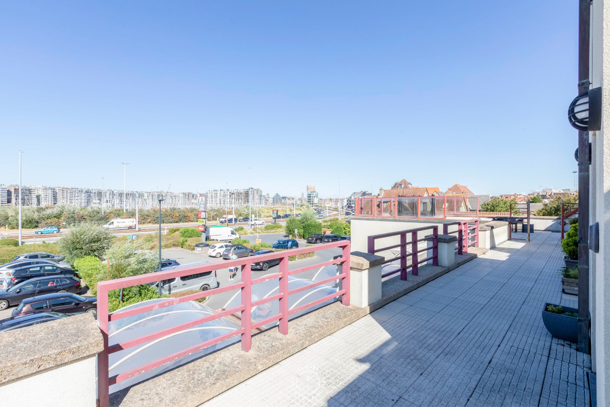 Duplex appartement met terras en garage aan de Haven van Blankenberge - foto 2
