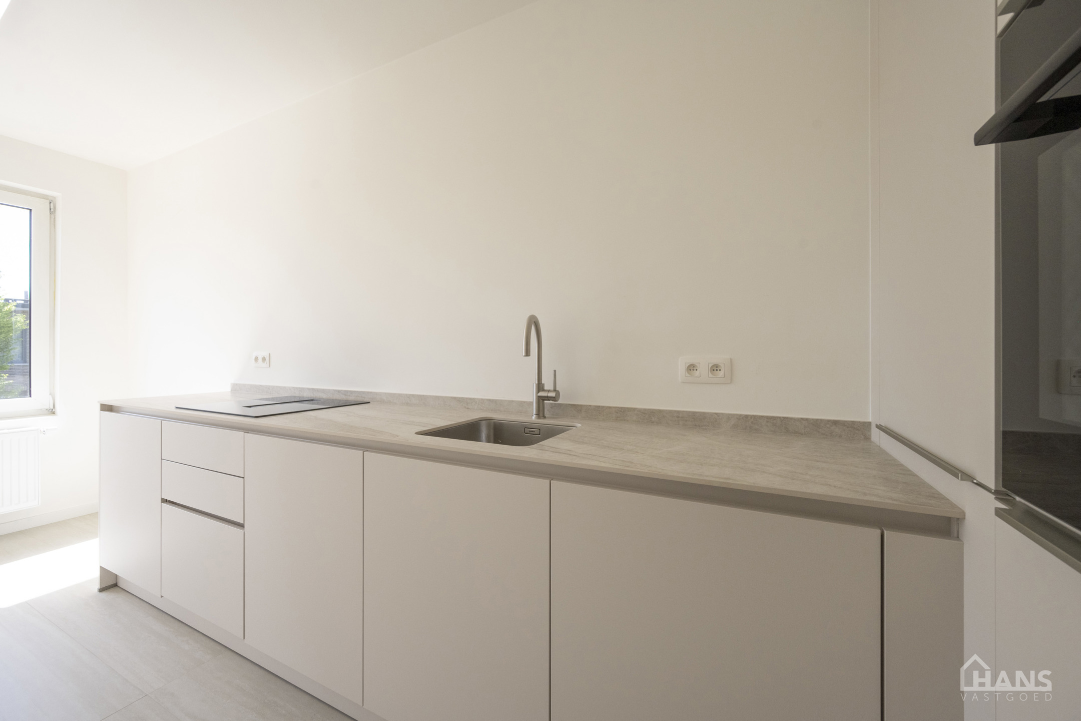 Gerenoveerd appartement - foto 4