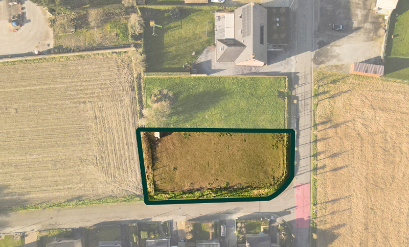 Prachtig lot bouwgrond voor 1 grote villa of via verkavelingsaanvraag 2 loten - photo 3