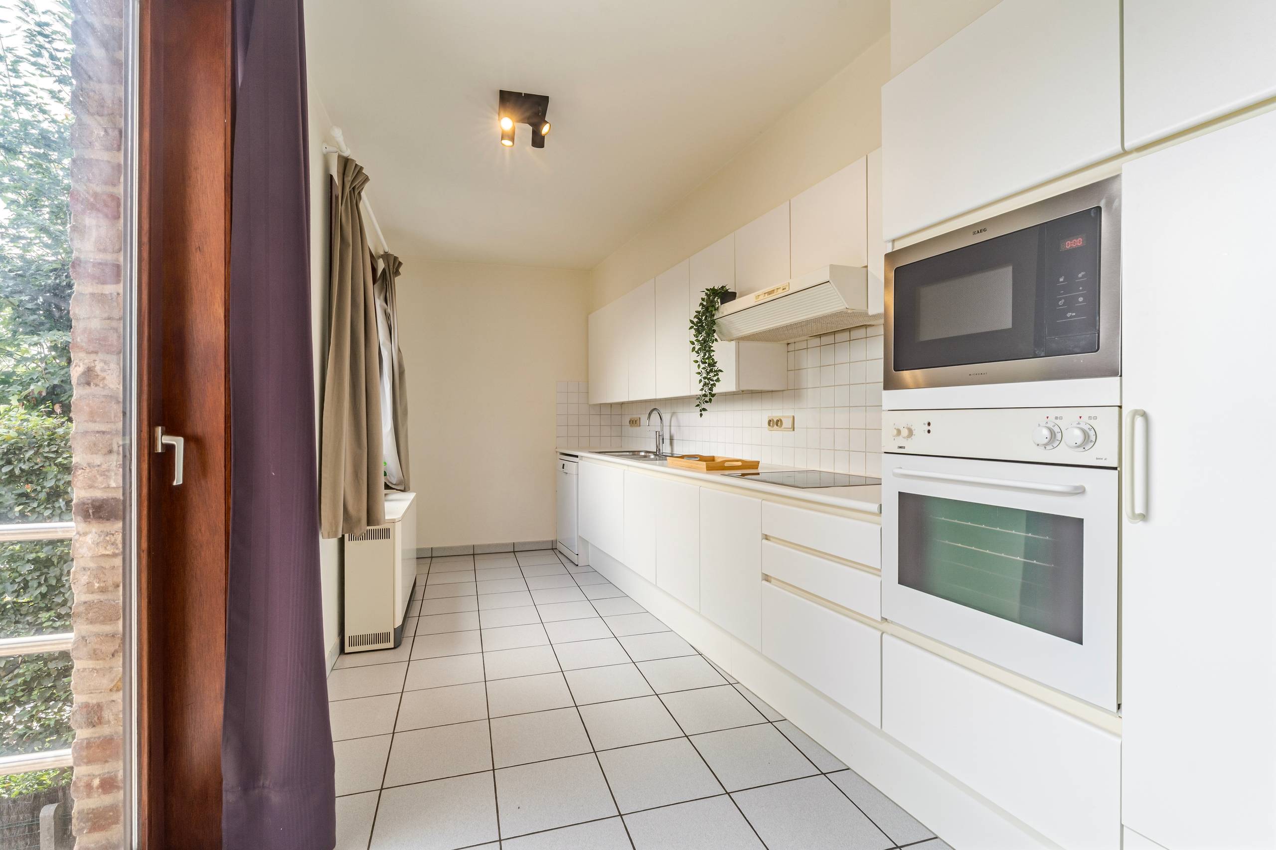 Ruim appartement in het centrum van Waregem - foto 4
