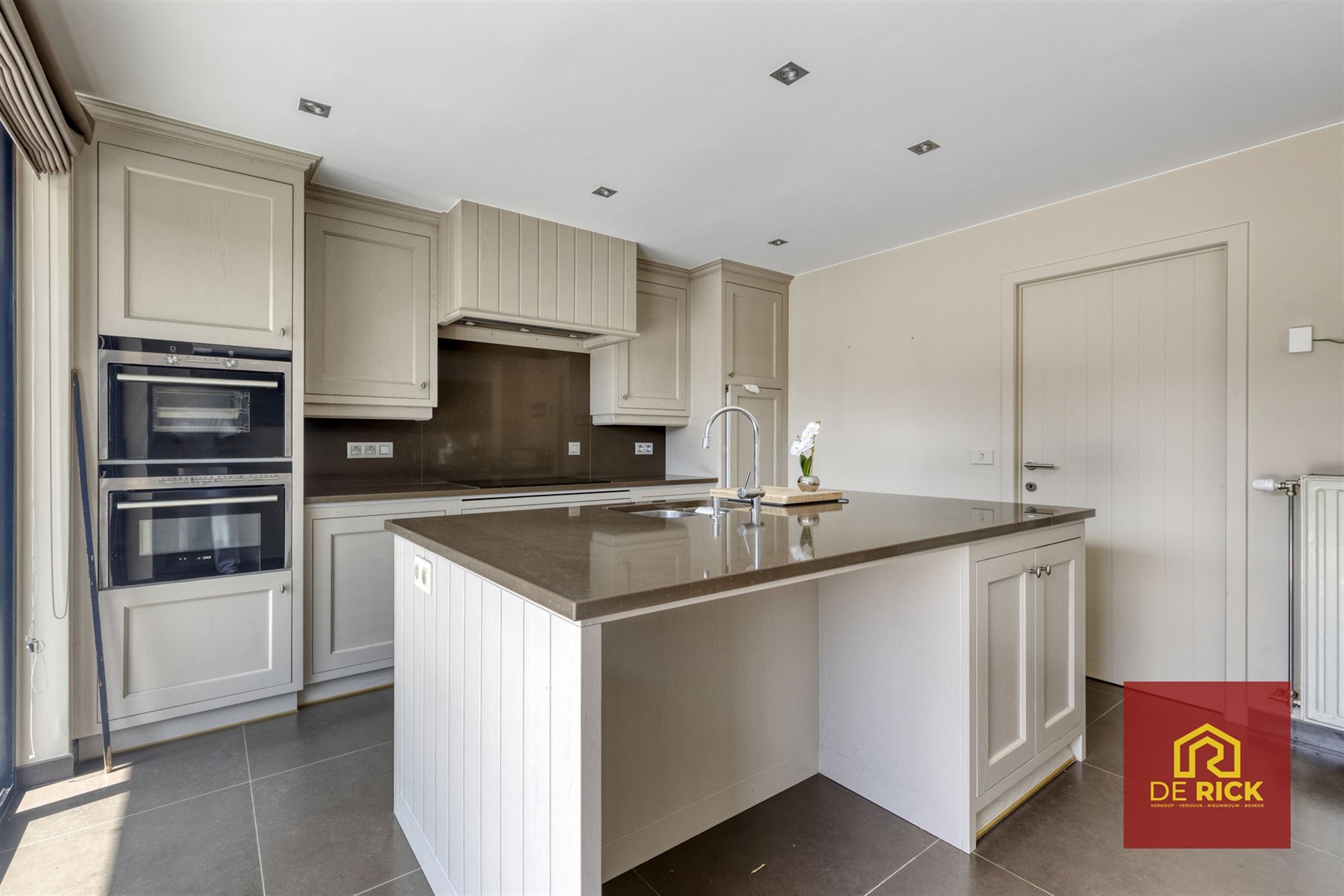 Villa met alle comfort in residentiële omgeving ! - foto 5