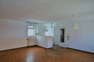 Wonen in het centrum van EssenBent u op zoek naar een ruim centraal gelegen appartement? Dit ruime appartement op de eerste verdieping bevindt zich...