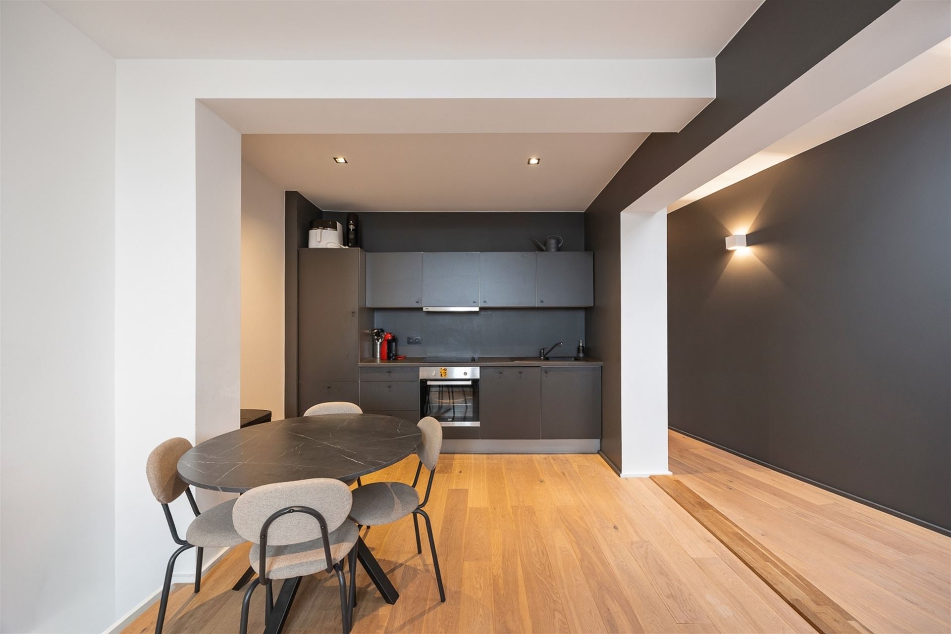 Apartment for rent in Antwerp with 1 bedroom - photo 5