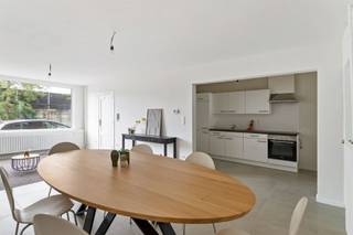 Welkom in deze ruime en charmante woning, bestaande uit 2 appartementen, gelegen tussen Lier en Duffel. Deze woning heeft twee ruime en...