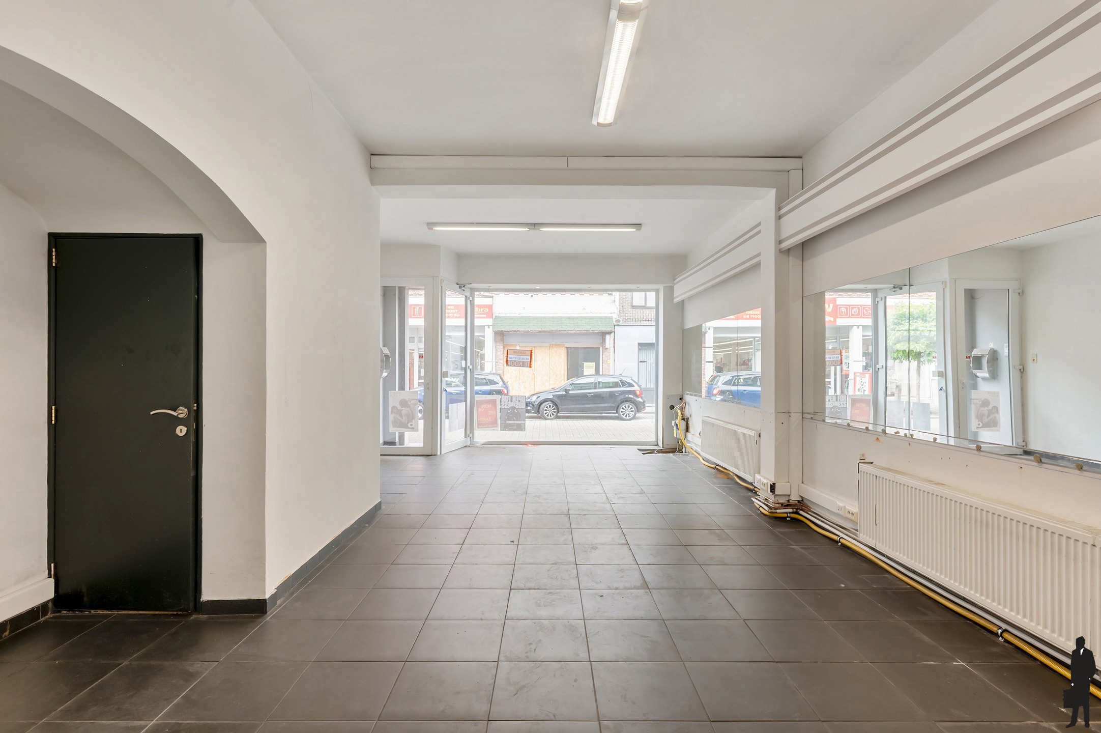 Handelsgelijkvloers in het centrum van Kapellen! - foto 5