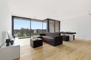 Residentie OTAX bevindt zich langs de Ieperse Steenweg in Veurne en omvat 21 ruime appartementen met 1 tot 3 slaapkamers, variërend van 96 m² tot...