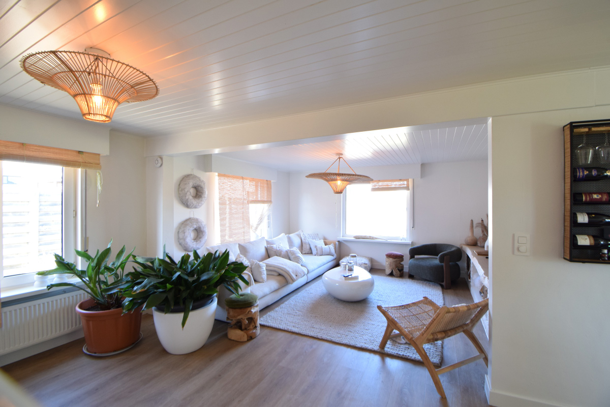 Laagbouwwoning, 3 slaapkamers, tuin en grote garage.. - foto 3