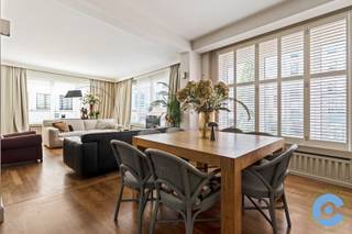 Op zoek naar een heerlijk lichtrijk appartement met 1 slaapkamer vlakbij de Drie Fonteinen? Search No More!Met openbaar vervoer vlak voor je deur,...