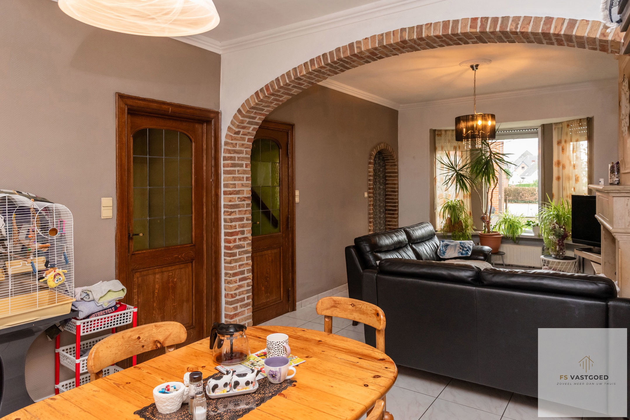 Woning met 4 slpk en renovatiepotentieel in Ursel-centrum - foto 4