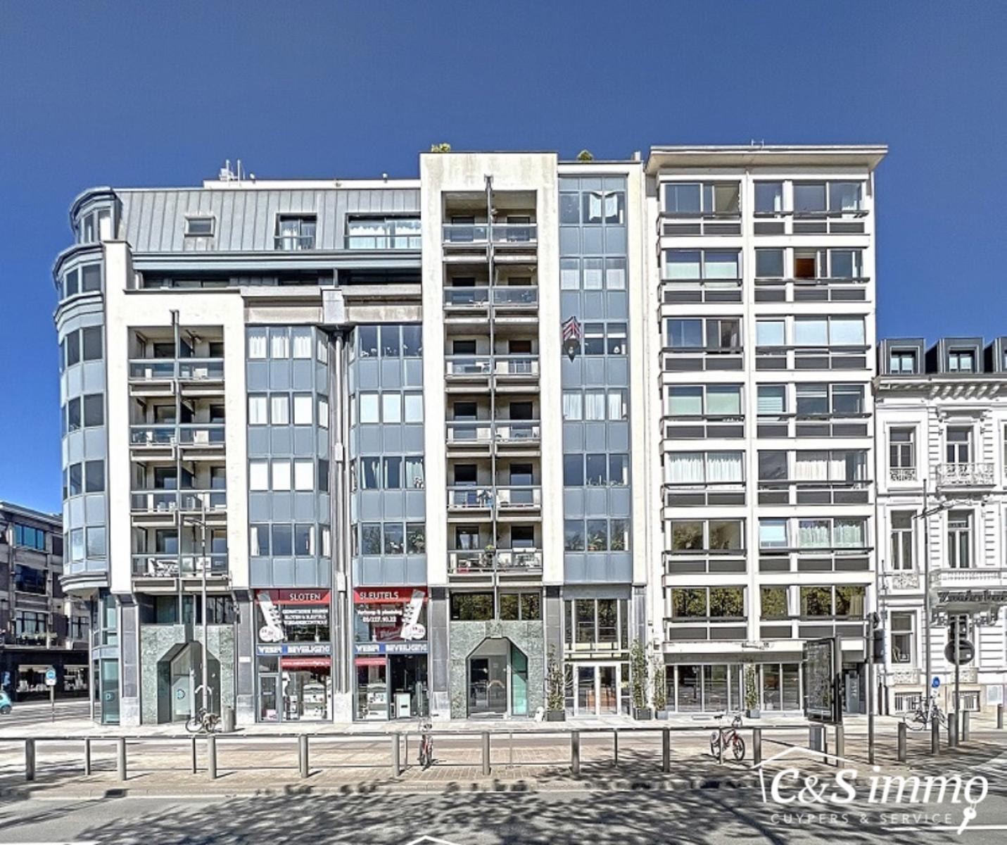 Apartment for sale in Antwerp with 2 bedrooms - photo 1