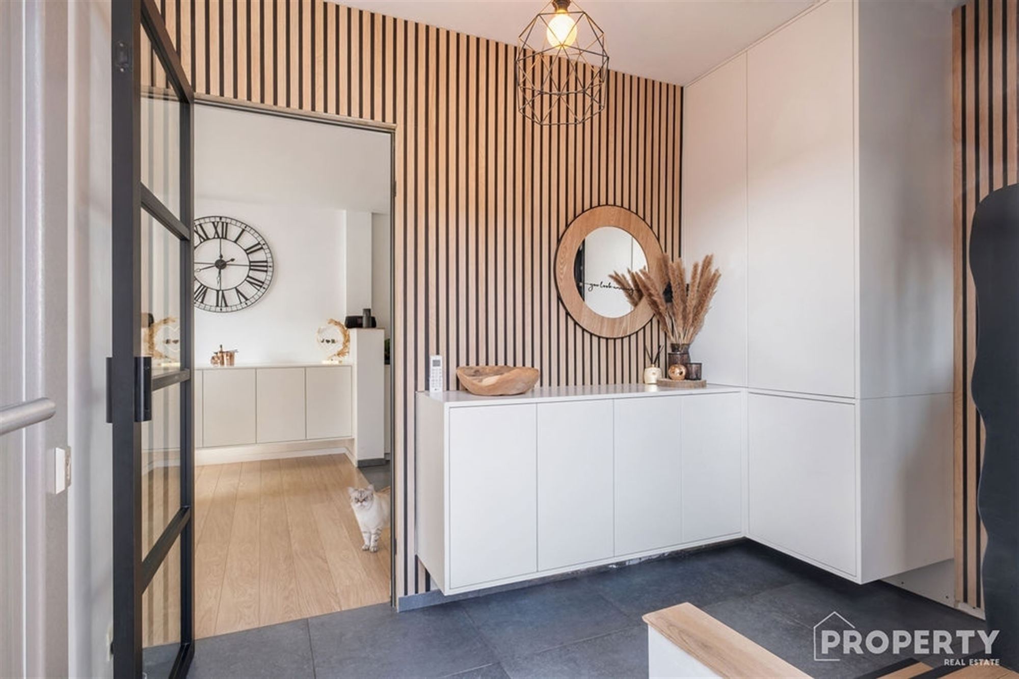 AANTREKKELIJK GEZINSWONING IN HULSTE MET MODERN COMFORT - foto 4