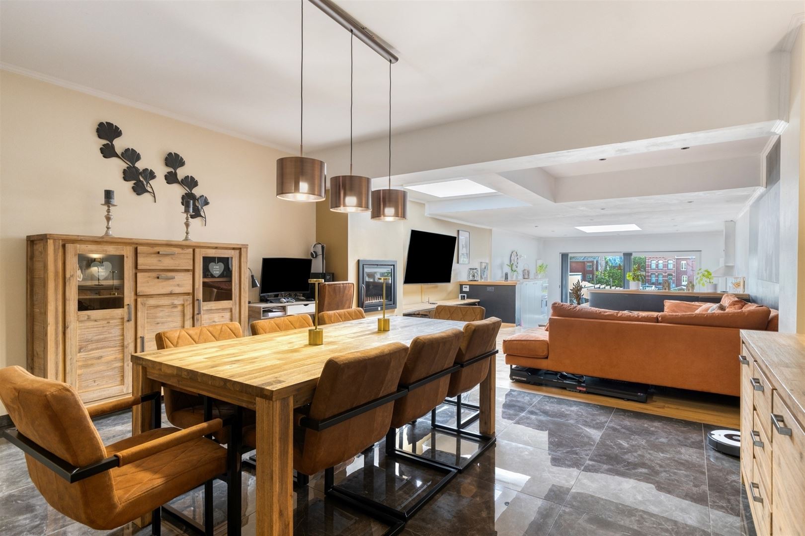 Ruime woning met 4 slpk te Ronse - foto 1