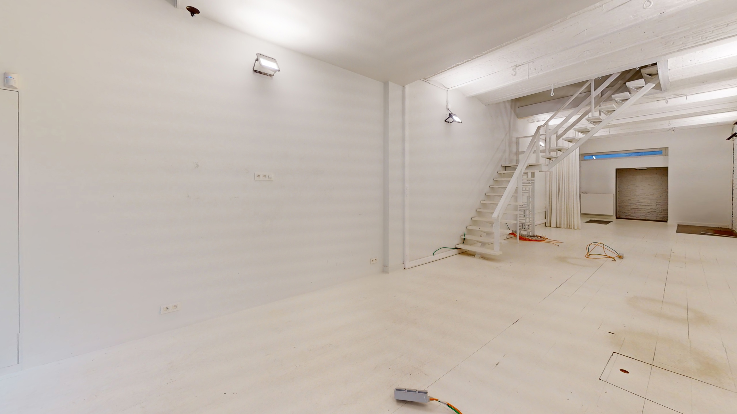 Commercial for rent in Antwerp - photo 3