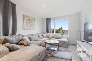 ENERGIENEUTRALE WONING MET 3 SLAAPKAMERSDe Miere 11A te Kozen (Nieuwerkerken) is de thuisbasis van deze woning die op een zeer gunstige locatie terug...