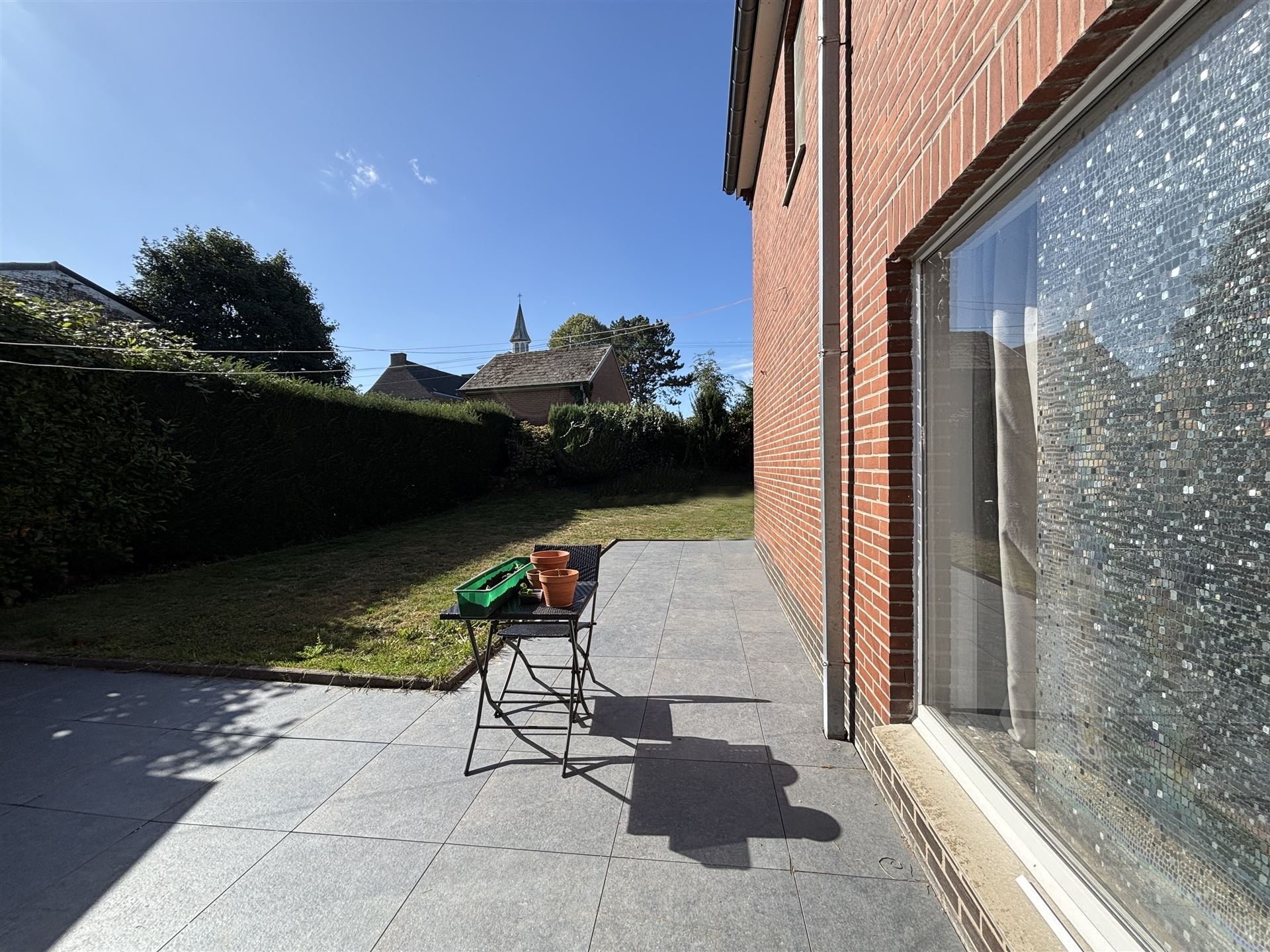 SOUS OPTION Belle maison 3 façades avec beau jardin - photo 4