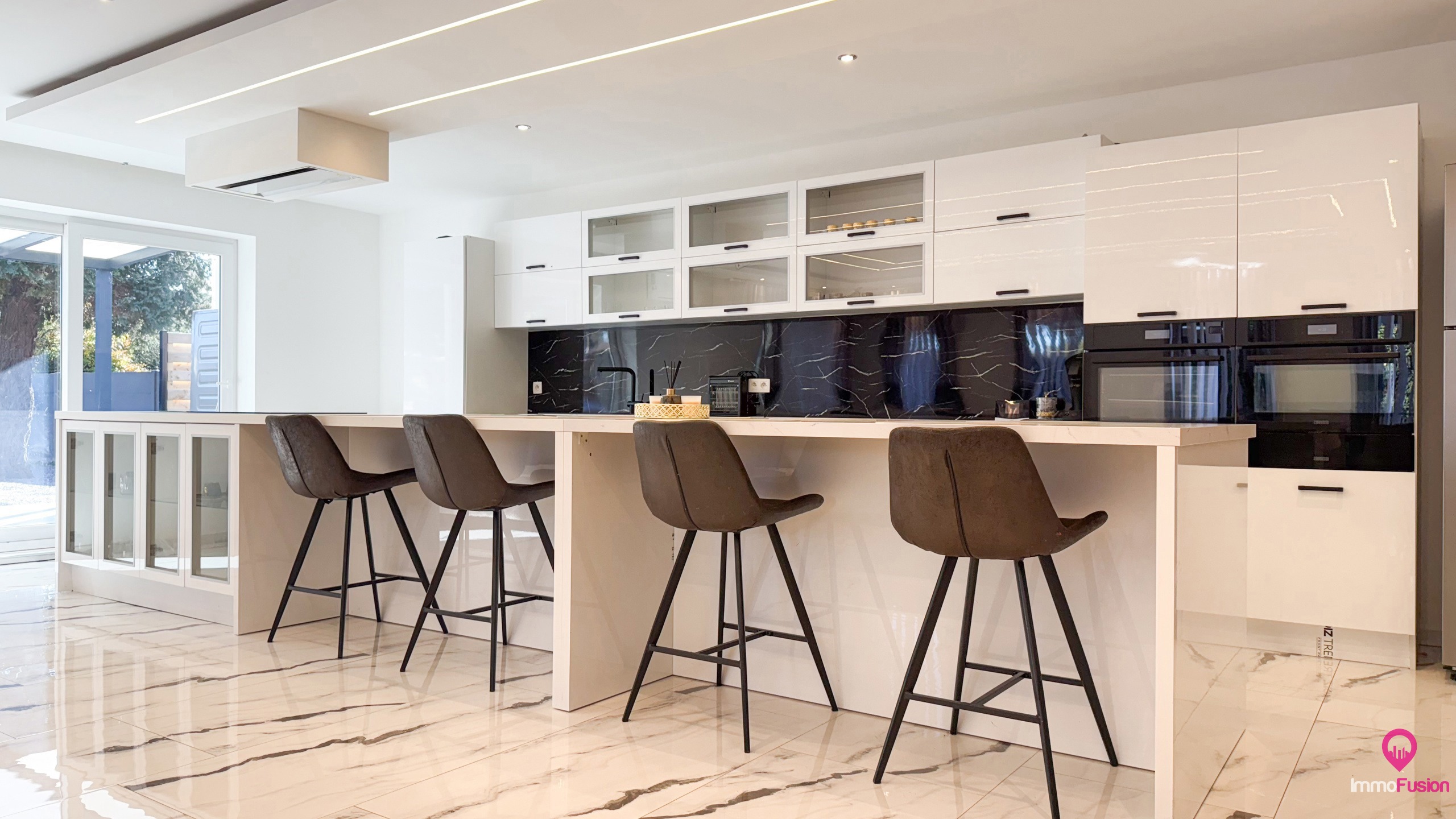 Instapklare woning met 5 slpks op riant perceel te Paal! - foto 4