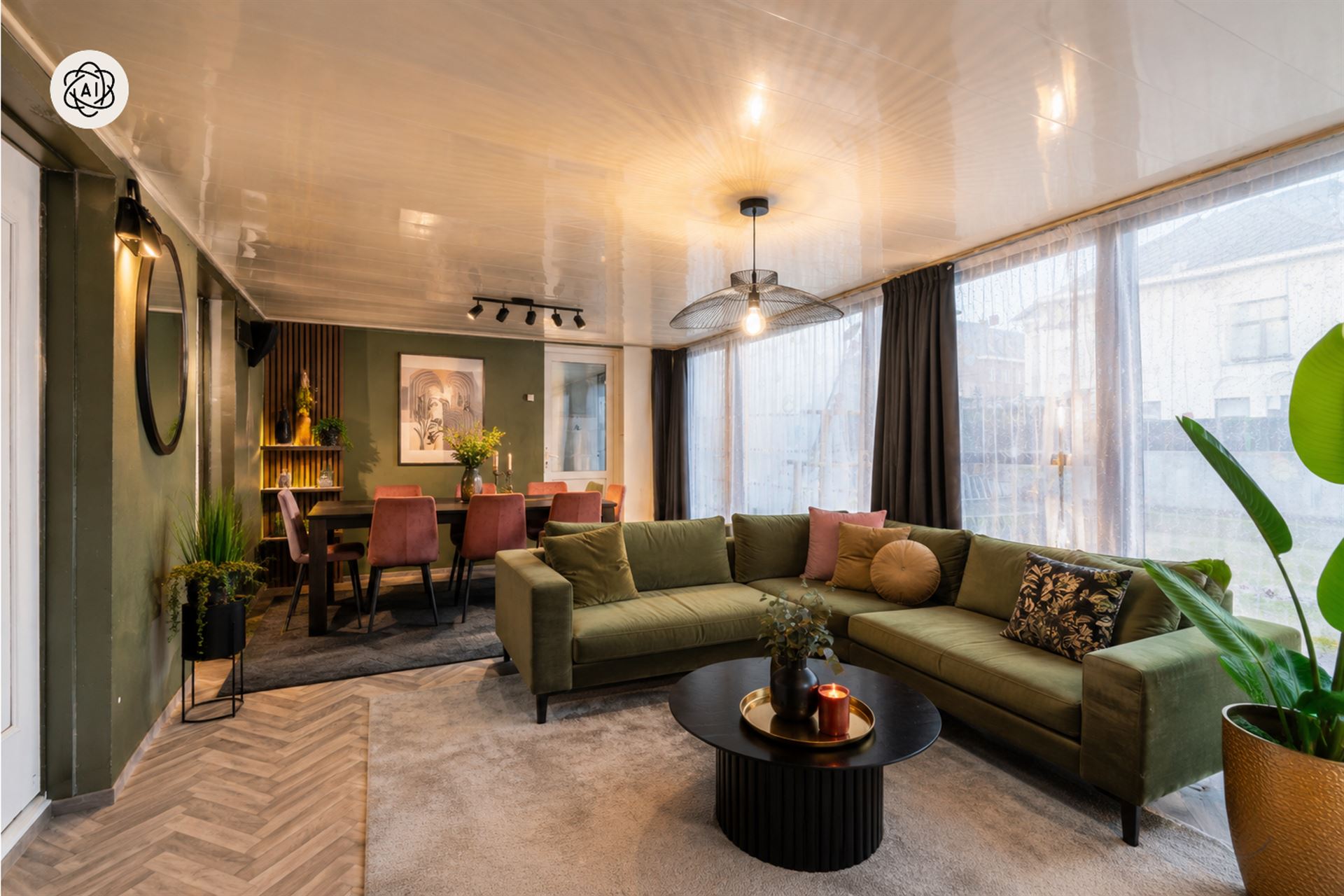 Instapklare woning met 5 slaapkamers en grote garage - foto 4