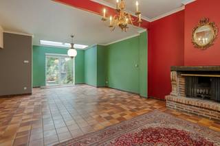 Cette maison de Bruges offre une combinaison idéale de confort et d'accessibilité. C'est une opportunité idéale pour ceux qui recherchent une...