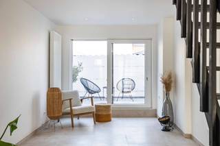 Instapklare, totaal gerenoveerde rijwoning met tuinOp zoek naar een charmante en volledig vernieuwde woning waar je meteen kan intrekken?Dan is deze...