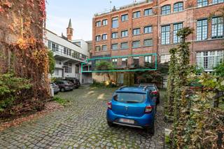Unieke loft / creatieve ruimte in BoHoGelegen op een toplocatie in het hart van Borgerhout, biedt deze uiterst bijzondere loft op de Kattenberg 122...