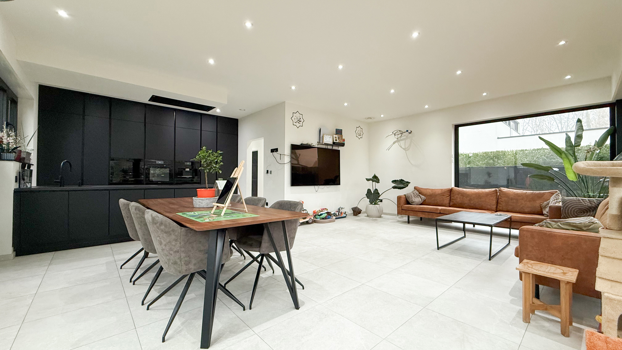 Exclusieve villa in Genk – stijlvol wonen aan 2% registratie - foto 5
