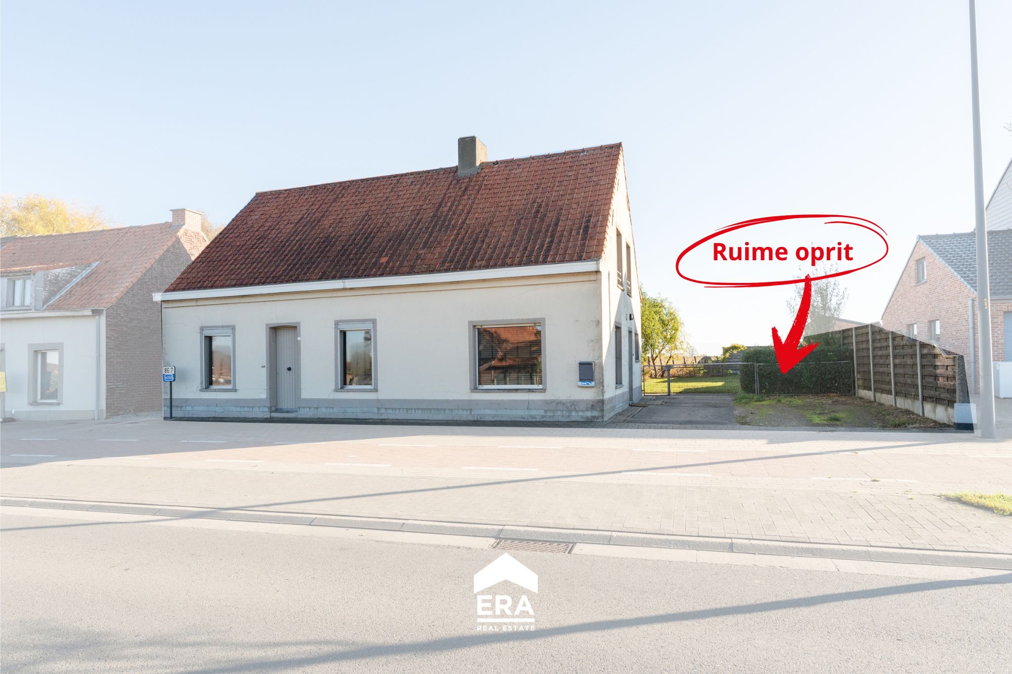 House for sale in Zwevezele with 5 bedrooms - photo 1