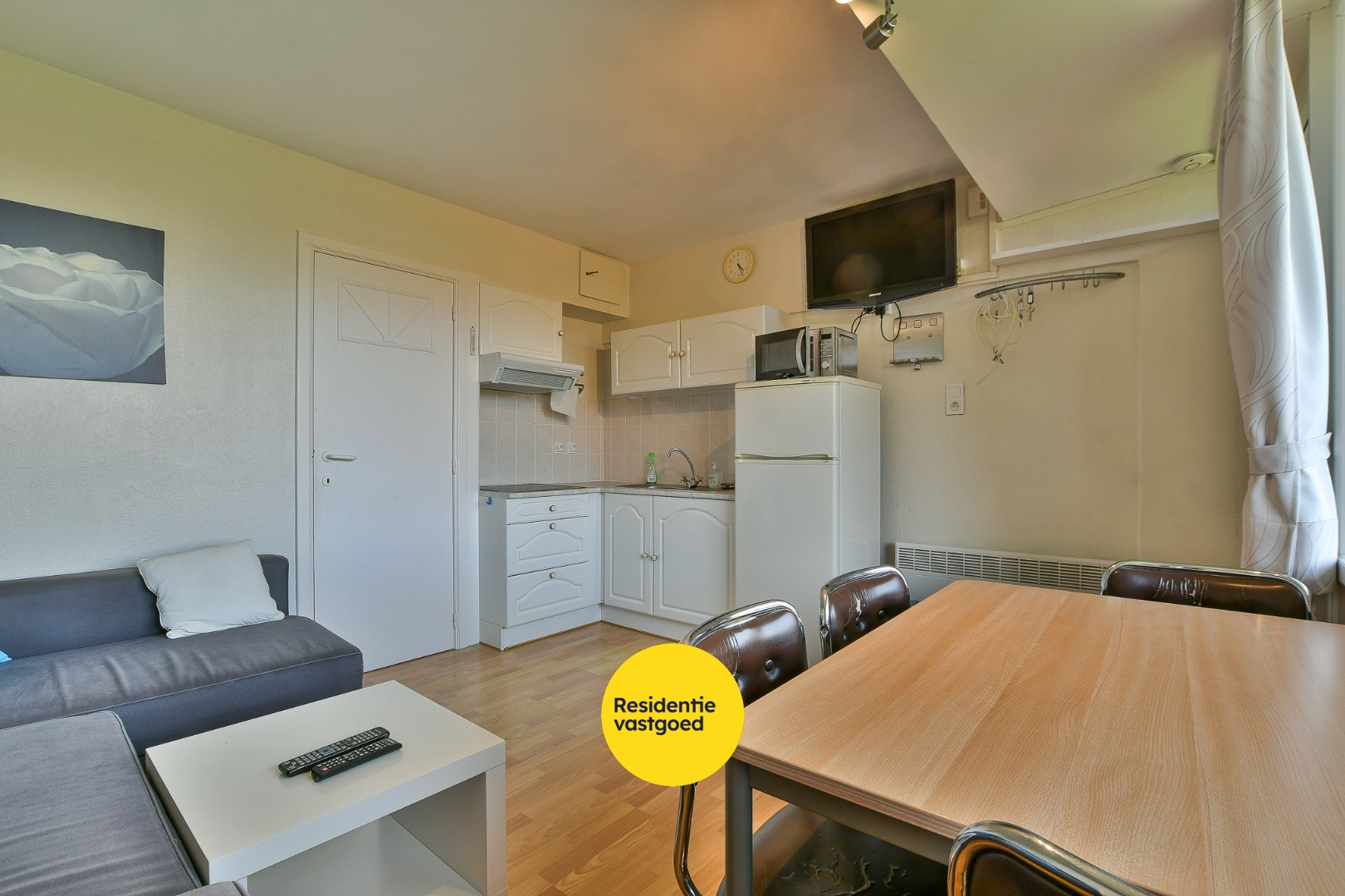 Eénslaapkamerappartement met terras, vlakbij strand en zee! - foto 3