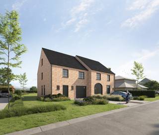 Lot 2B is een ruime halfopen woning waar comfort, ruimte en flexibiliteit centraal staan. Met vier slaapkamers, een handige inpandige garage en een doordachte indeling is dit de ideale thuis voor gezinnen die graag wat extra plaats hebben. Op het ruime perceel van 643 m² geniet je van een grote tuin en alle ruimte om buiten te leven. 

Je woont hier in het groene Lochristi, een geliefde gemeente waar rust en bereikbaarheid hand in hand gaan. Winkels, scholen en openbaar vervoer bevinden zich vlakbij en dankzij de vlotte verbinding sta je in geen tijd in Gent.

Ook op vlak van energie zit je goed. Dankzij de warmtepomp, zonnepanelen en het energiezuinige E-peil 20 woon je toekomstgericht én bespaar je op je energiekosten.

De woning wordt volledig afgewerkt. Keuken, badkamer en vloeren zijn inbegrepen, terwijl je de materialen en afwerking zelf kiest. Zo geef je jouw nieuwe thuis een persoonlijke toets die helemaal bij je past.

Wil je graag meer weten over deze woning? Contacteer onze nieuwbouwadviseur of vraag vandaag nog jouw projectbrochure aan.
