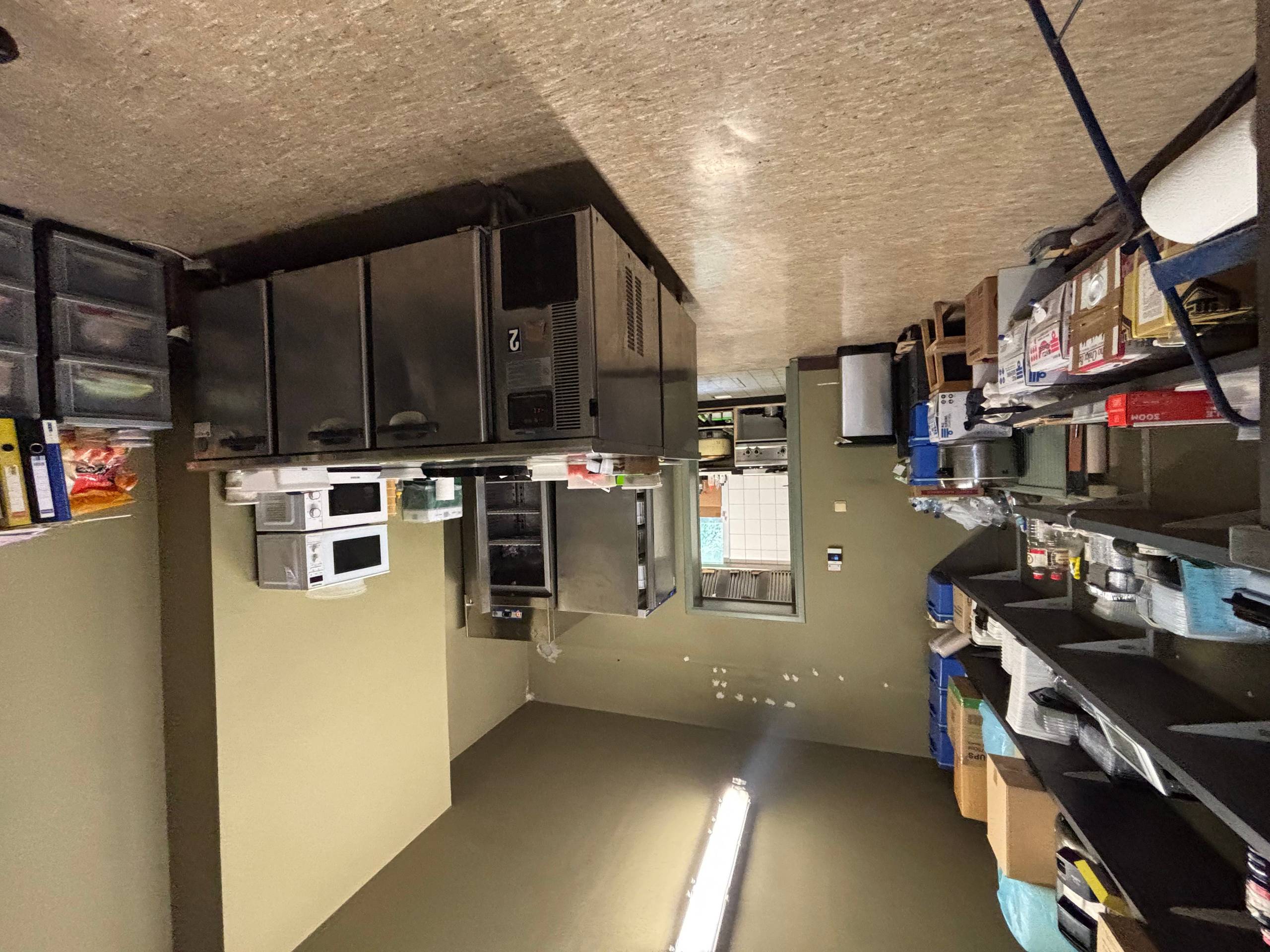 Over te nemen: vennootschap met exploitatie van een instapklaar sushirestaurant op gunstige locatie te Elsene - foto 4