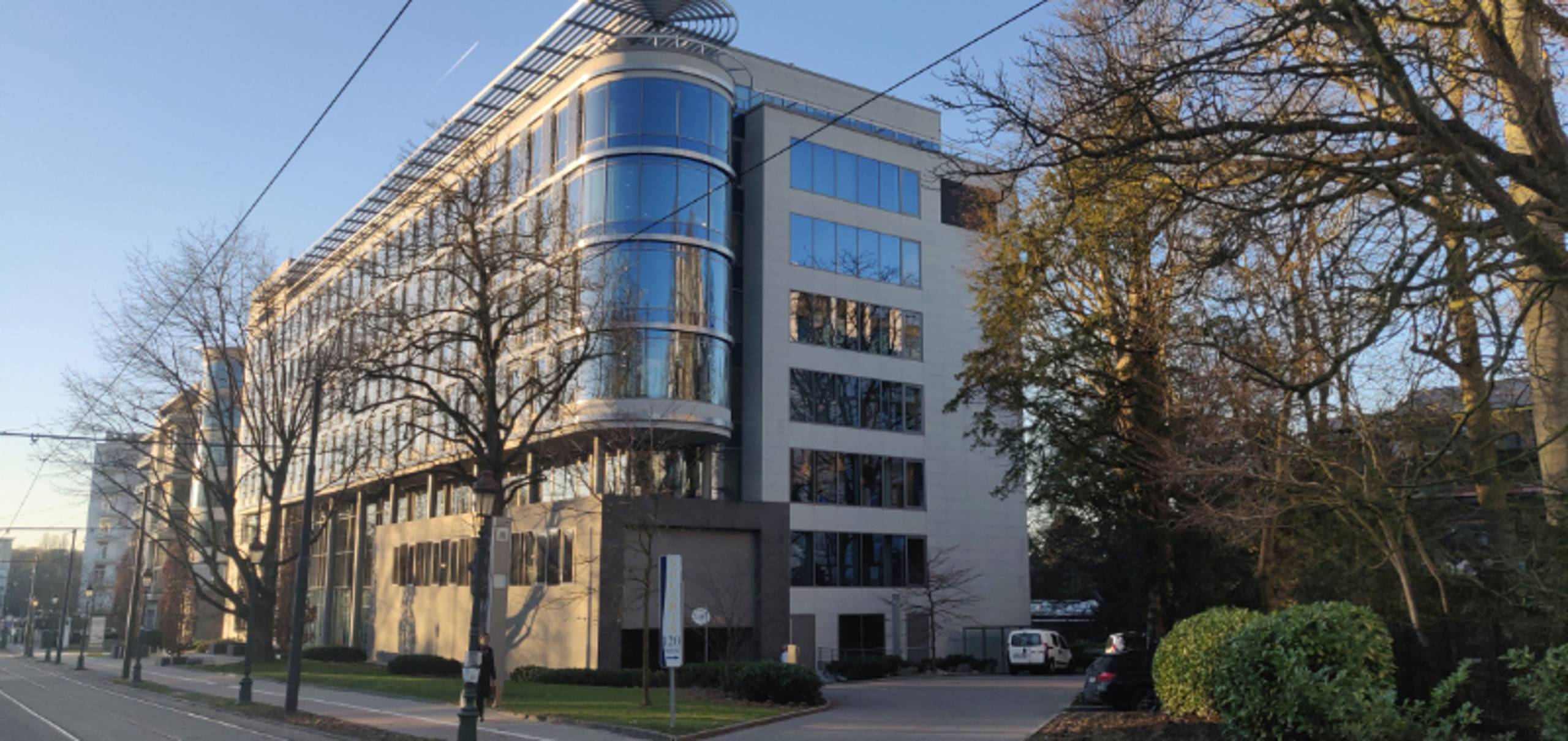 Commercial for rent in Watermael-Boitsfort - photo 1