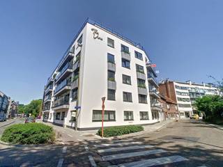 <p>This spacious new build studio for rent combines modern comfort with a highly convenient location. Situated on the ground floor, it offers an attractive living environment for those seeking comfort, practicality and easy access to everyday amenities.</p><p>Upon entering, you are welcomed by a bright and well-organised living space. The smart layout allows for a comfortable living and sleeping area while maintaining an open and airy atmosphere. Contemporary finishes and thoughtful design contribute to the studio's inviting character.</p><p>One of the property's standout features is the spacious terrace. Serving as a natural extension of the indoor living area, it provides an ideal setting for enjoying a morning coffee, relaxing after work or spending time outdoors in comfort.</p><p>The location is undoubtedly one of the major advantages of this new build studio. Shops, public transport, restaurants and various services are all within walking distance, allowing you to enjoy convenience and excellent connectivity every day.</p><p>If you are looking for a move-in-ready new build studio with a spacious terrace in a prime location, this property is well worth your consideration. Contact us today for more information or to arrange a viewing.</p>