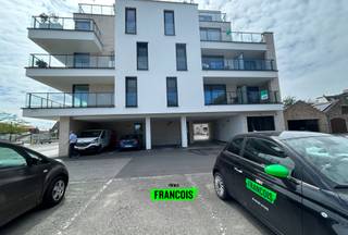 Dit ruim appartement is gelegen op het eerste verdiep van Residentie Patersvat in Diksmuide. Het appartement is voorzien van 2 slaapkamers en een...