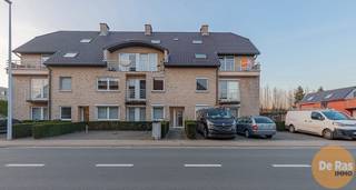 AALST - Dit aangenaam appartement met één slaapkamer bevindt zich op een strategische locatie in Aalst, met een vlotte verbinding naar de ring,...