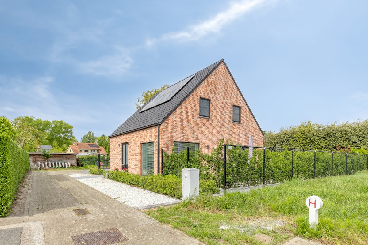 Perfect afgewerkte villa (2023) op rustige ligging - foto 2