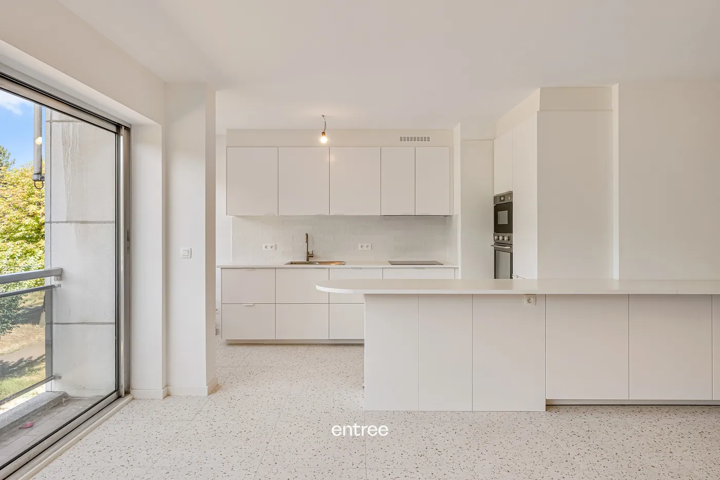 Ruim en Lichtrijk 2-Slaapkamer app aan het Zuidpark Gent - foto 1