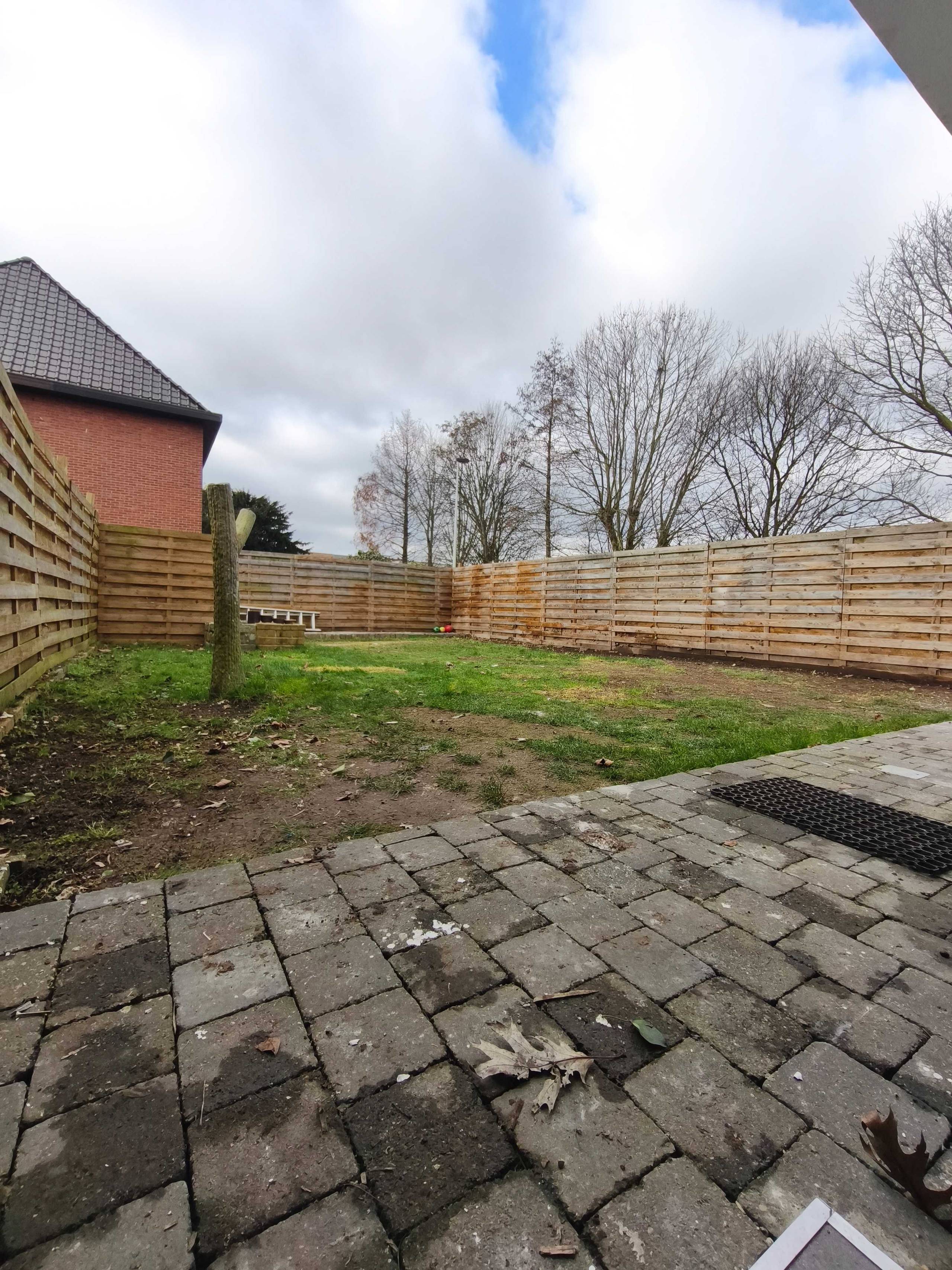 Huis te koop in Zwijndrecht met 3 slaapkamers - foto 2