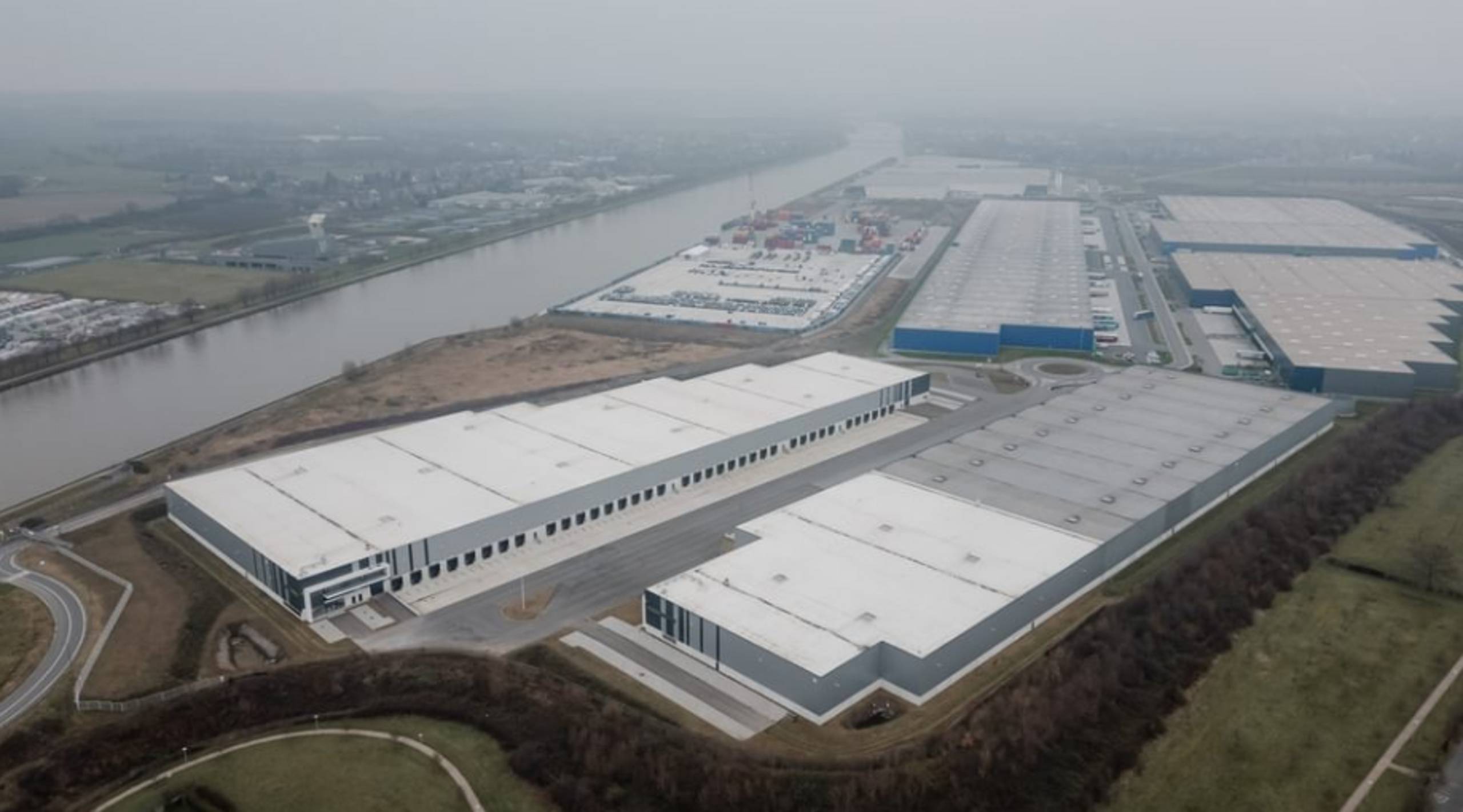 Moderne logistieke magazijnen te huur – Trilogiport Luik | Inclusief kantoor & mezzanine - foto 1