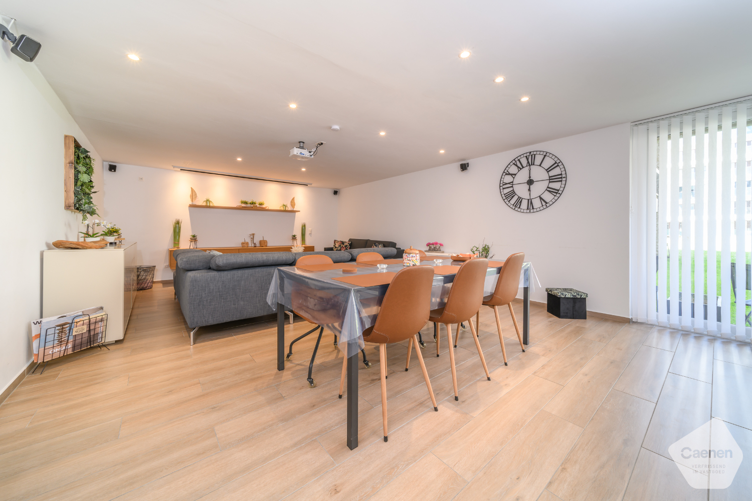 Gelijkvloers, instapklaar appartement met terras en tuin – volledig bemeubeld en op toplocatie vlakbij de Zeedijk! - foto 4