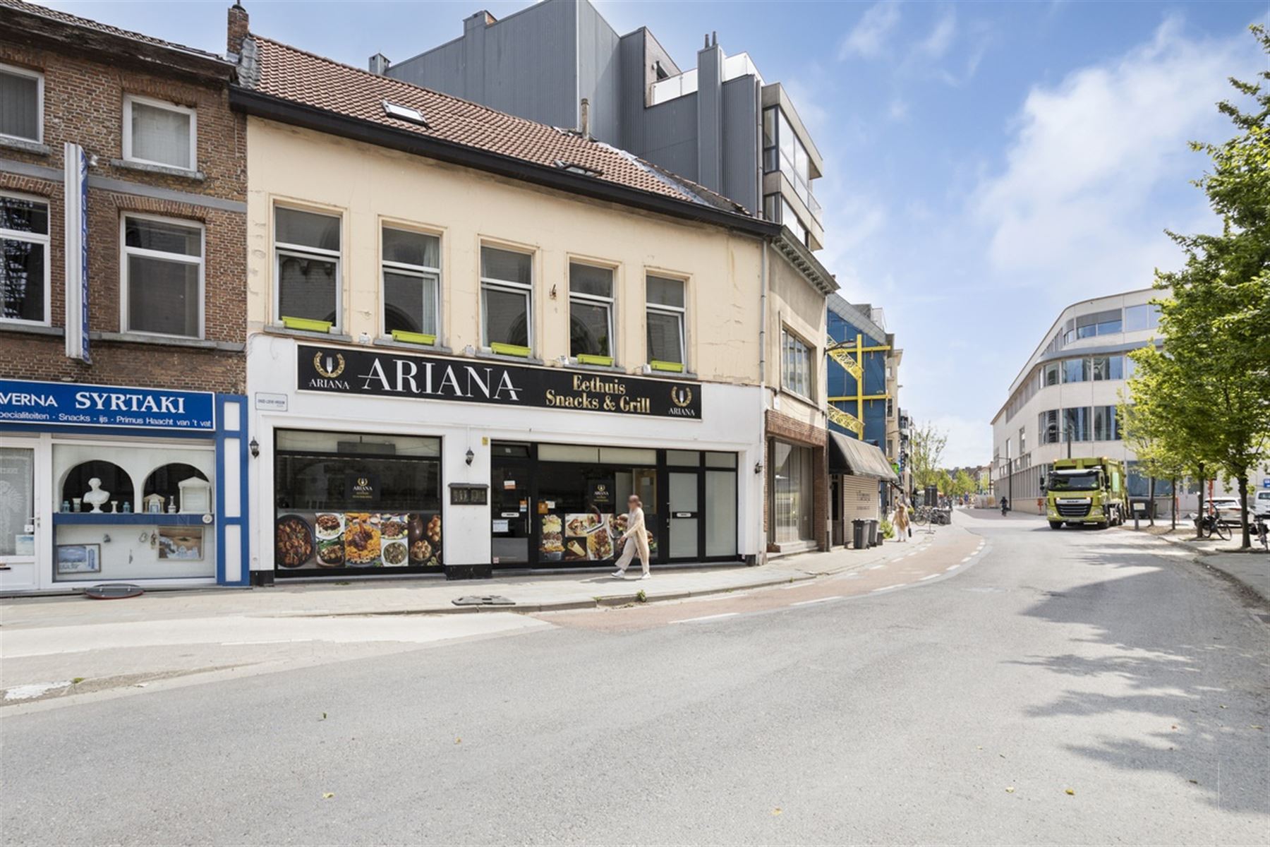 Maison à vendre à Saint-Nicolas avec 4 chambres - photo 2