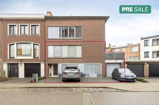 Vous recherchez une propriété offrant l'espace d'une maison et le confort d'un appartement ? Découvrez cet exceptionnel appartement en duplex...