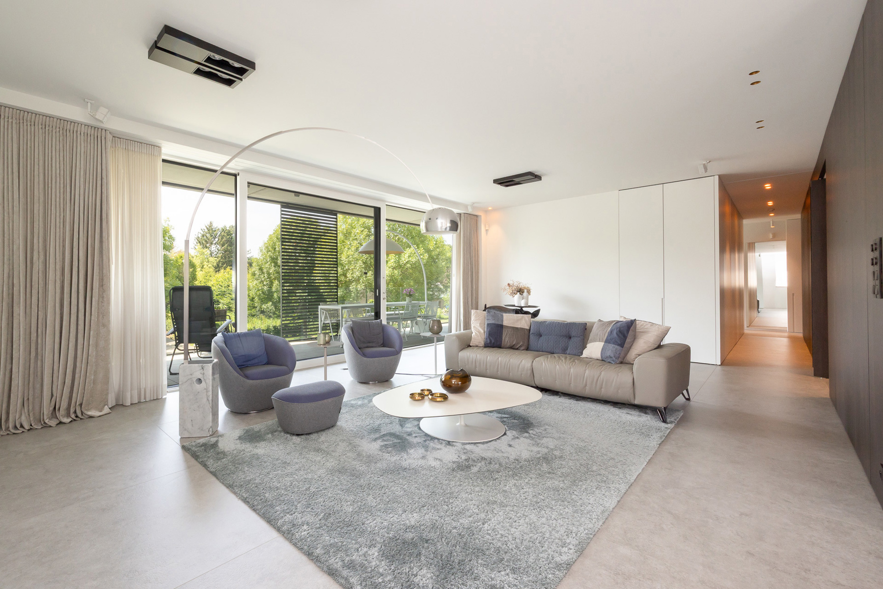 VOLLEDIG GEMEUBELD LUXE APPARTEMENT OP TOPLOCATIE - foto 4