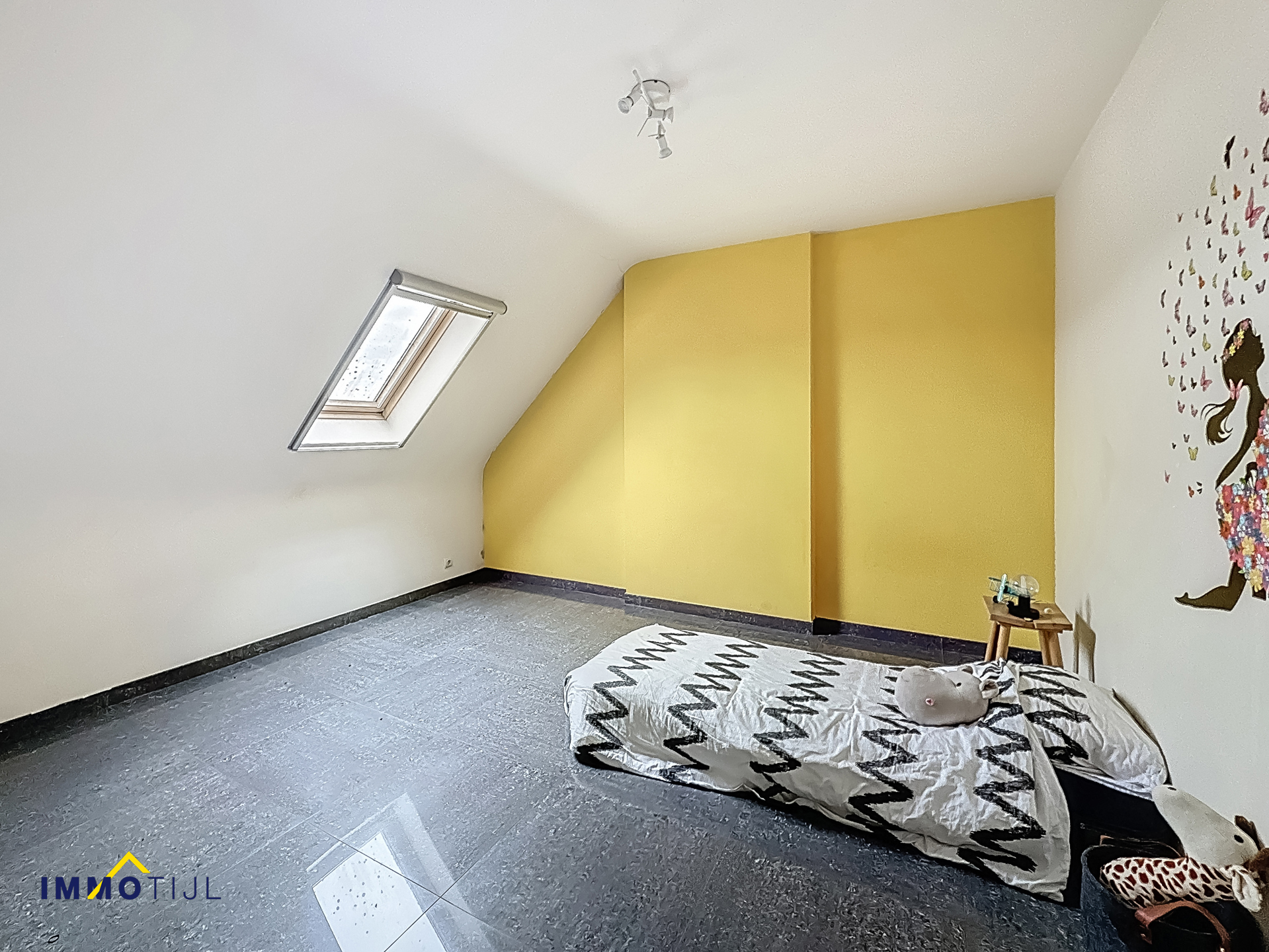 Ruim duplex appartement met staanplaats! - foto 5
