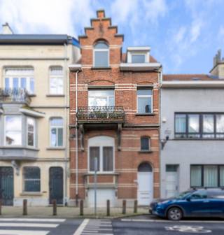 Gezellig appartement gelegen in de groene gemeente Jette waar het aangenaam wonen is. Het appartement bevindt zich op wandelafstand van...