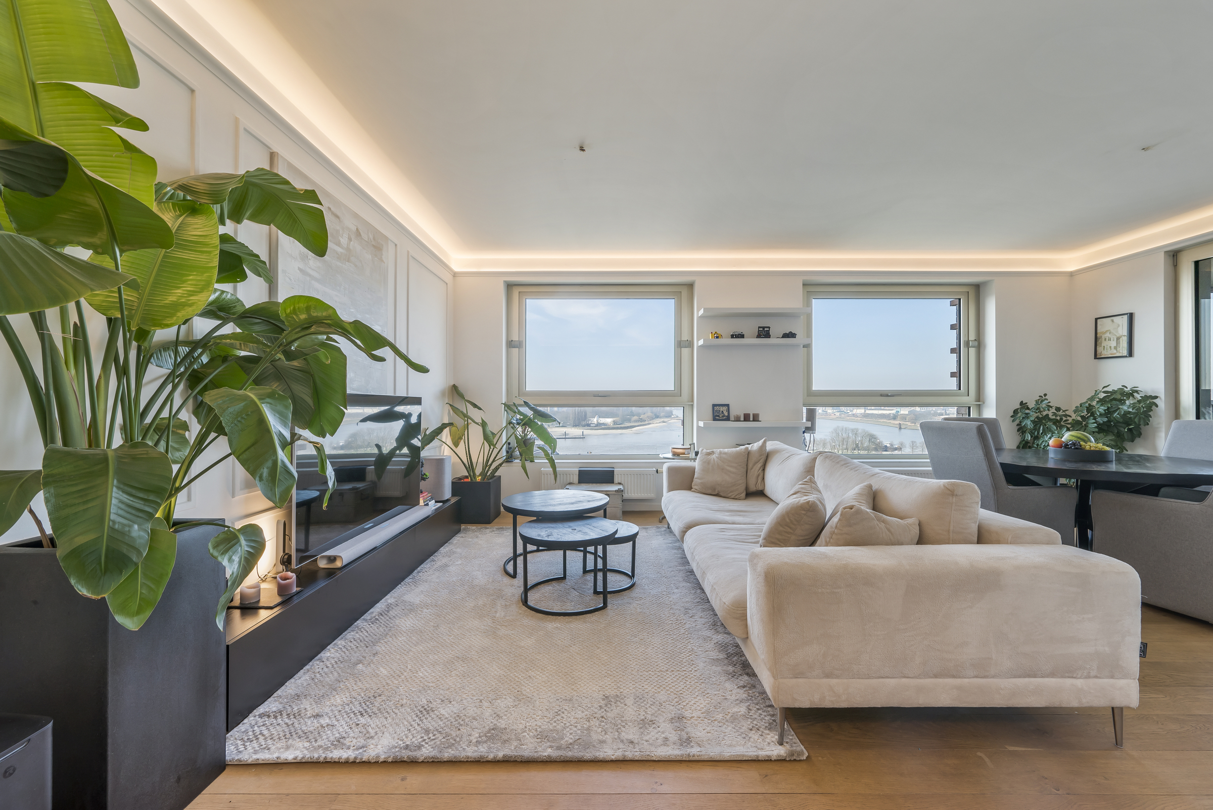 Appartement op unieke locatie met twee autostaanplaatsen - foto 2