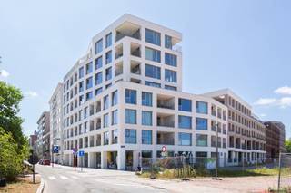 Deze multifunctionele kantoorruimte, volledig gerenoveerd in 2016, ligt op korte afstand van het centrum van Mechelen en is uitstekend bereikbaar,...